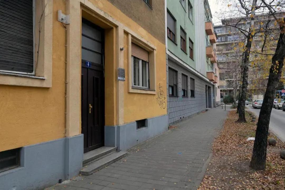 נובי סאד New Studio In The City Center מראה חיצוני תמונה